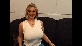 Mamalhuda esposa madura XNXX