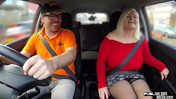 Chinês milf tiras públicas